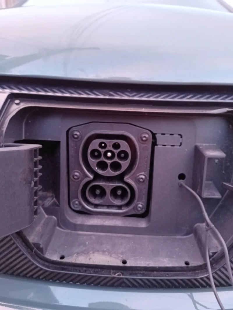 Dacia Spring CCS Германия, снимка 10 - Автомобили и джипове - 52392704