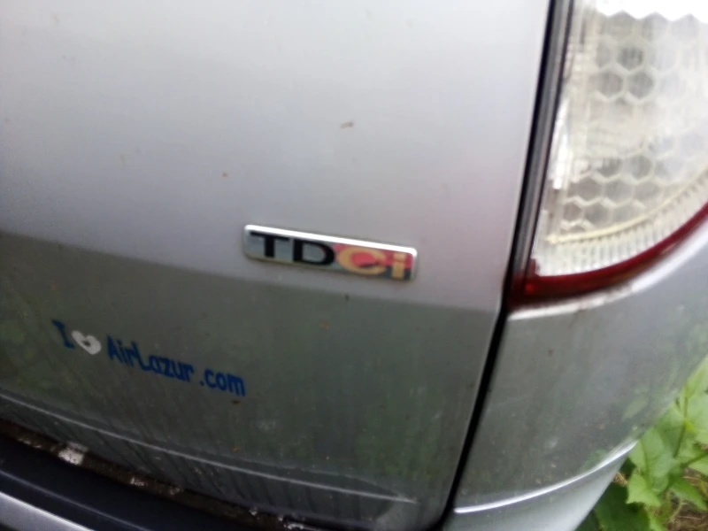 Ford Focus 1.8cdti, снимка 4 - Автомобили и джипове - 52978705