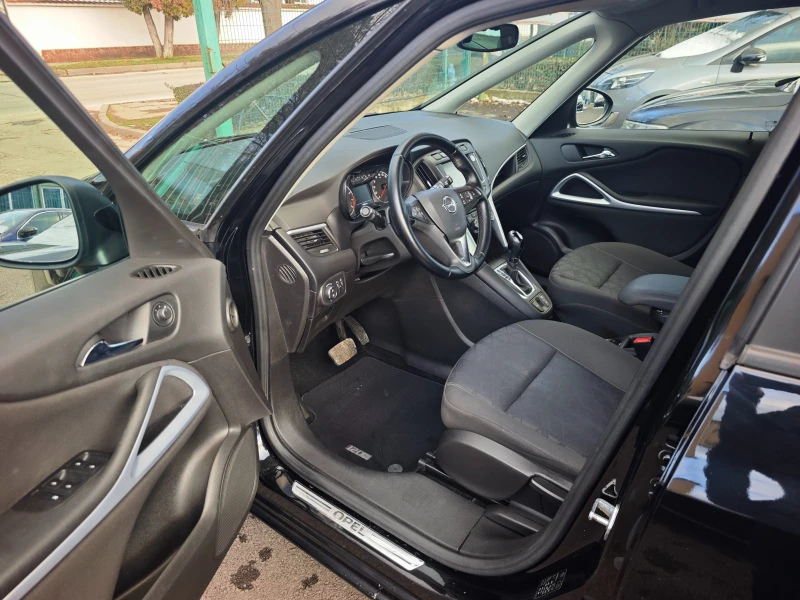 Opel Zafira 1.6i-Turbo/Автомат/7места/Фейс-лифт/Navi/CH, снимка 7 - Автомобили и джипове - 53048780