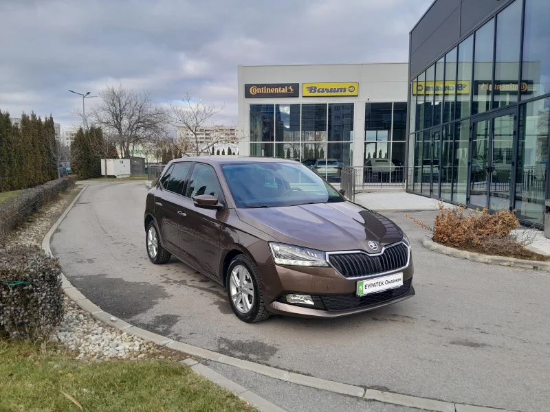 Skoda Fabia 1.0 TSI/5МТ, снимка 2 - Автомобили и джипове - 53124146