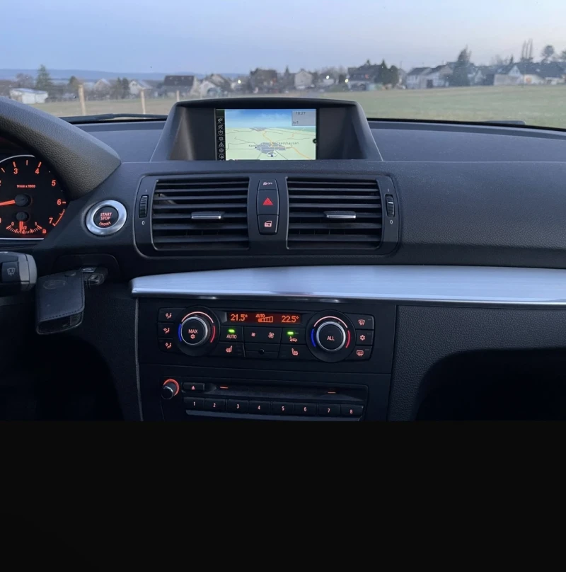 BMW 118, снимка 11 - Автомобили и джипове - 53160968