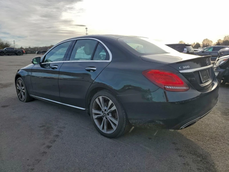 Mercedes-Benz C 300 4MATIC* MATRIX* 360* DISTRONIC* ПОДГРЕВИ* , снимка 2 - Автомобили и джипове - 53204374