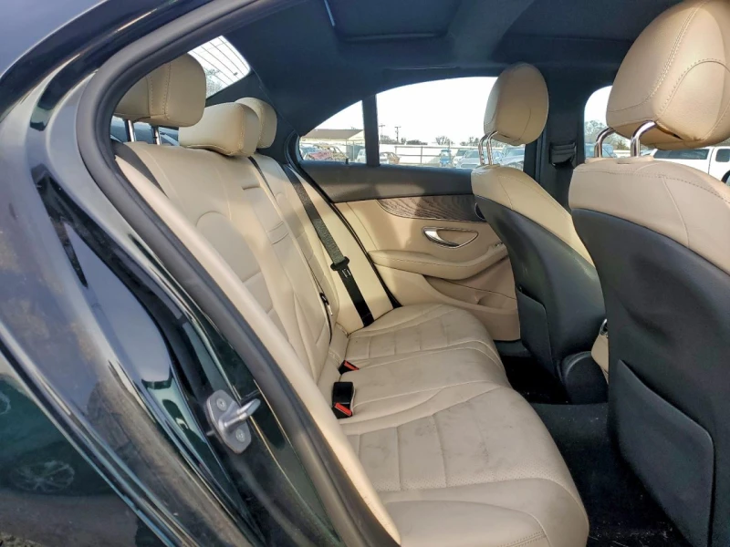 Mercedes-Benz C 300 4MATIC* MATRIX* 360* DISTRONIC* ПОДГРЕВИ* , снимка 10 - Автомобили и джипове - 53204374