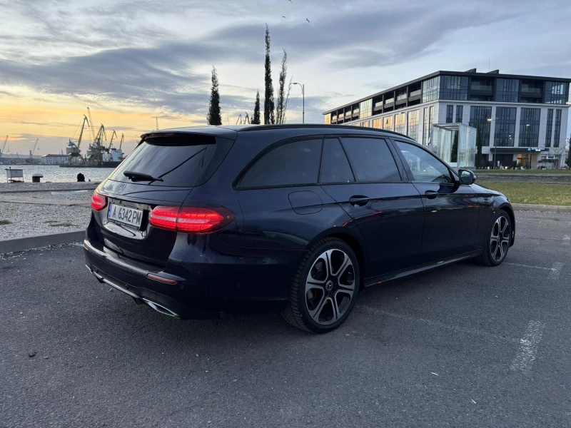 Mercedes-Benz E 400, снимка 4 - Автомобили и джипове - 53257733