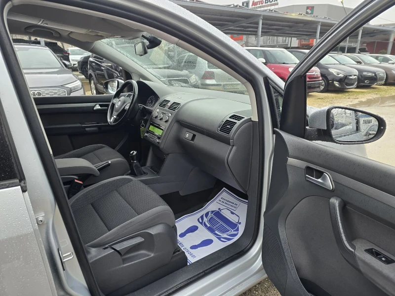 VW Touran 1.4tsi Comfortline ecofuel Метан, снимка 13 - Автомобили и джипове - 53285842
