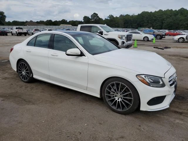 Mercedes-Benz C 300 4MATIC* AMG* Панорама* Подгрев* М.точка* , снимка 1 - Автомобили и джипове - 47423620