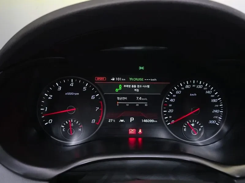 Kia Stinger 3.3 2WD GT - САМО 30% АВАНС , снимка 7 - Автомобили и джипове - 55998793