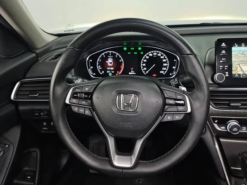 Honda Accord, снимка 15 - Автомобили и джипове - 56690508