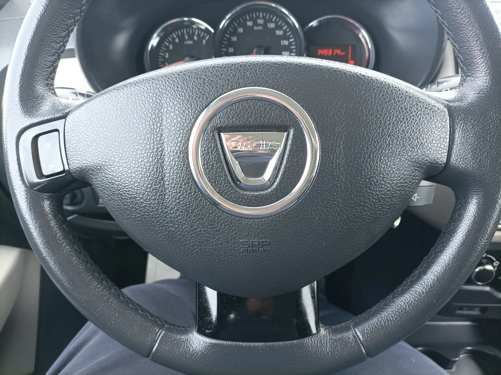 Dacia Lodgy 1.2i-115k.c-EURO5B | Mobile.bg   14