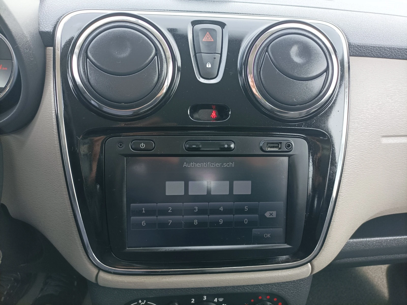 Dacia Lodgy 1.2i-115k.c-EURO5B | Mobile.bg   15