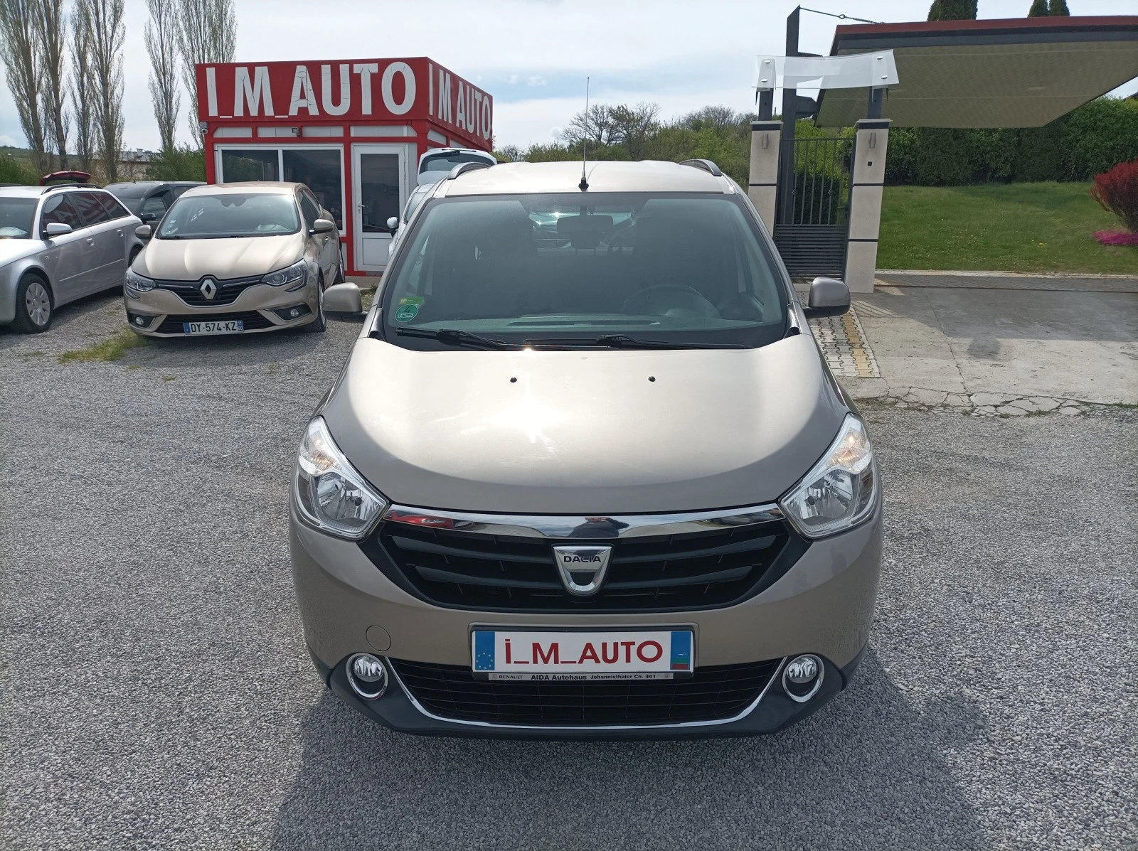 Dacia Lodgy 1.2i-115k.c-EURO5B - изображение 2