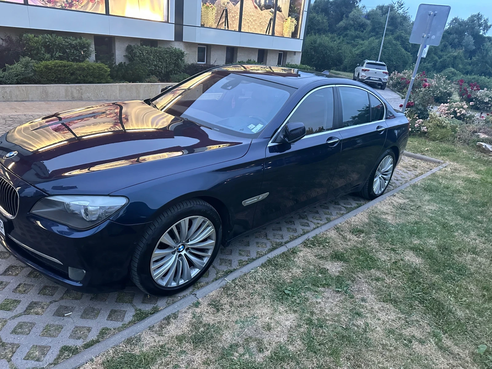 BMW 740 Вакуум, 360 Камери - изображение 3