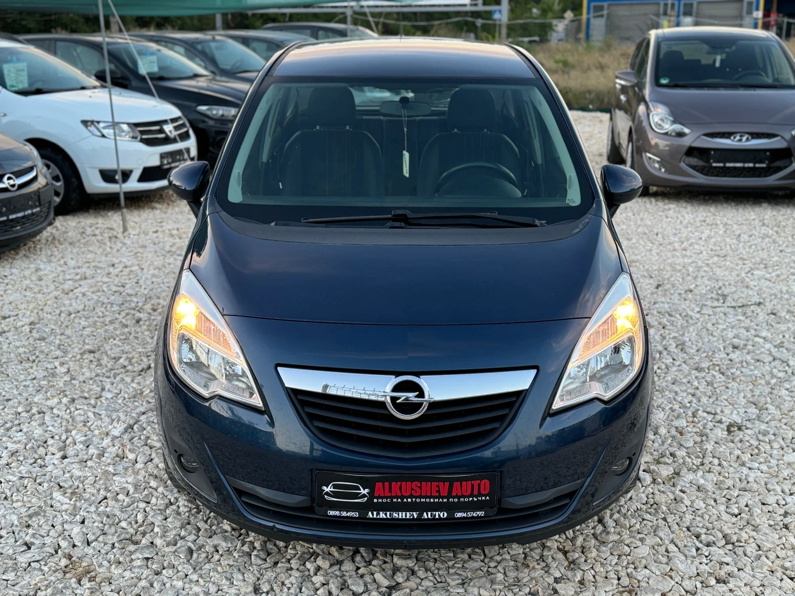 Opel Meriva 1.4 Turbo Автоматик - изображение 2