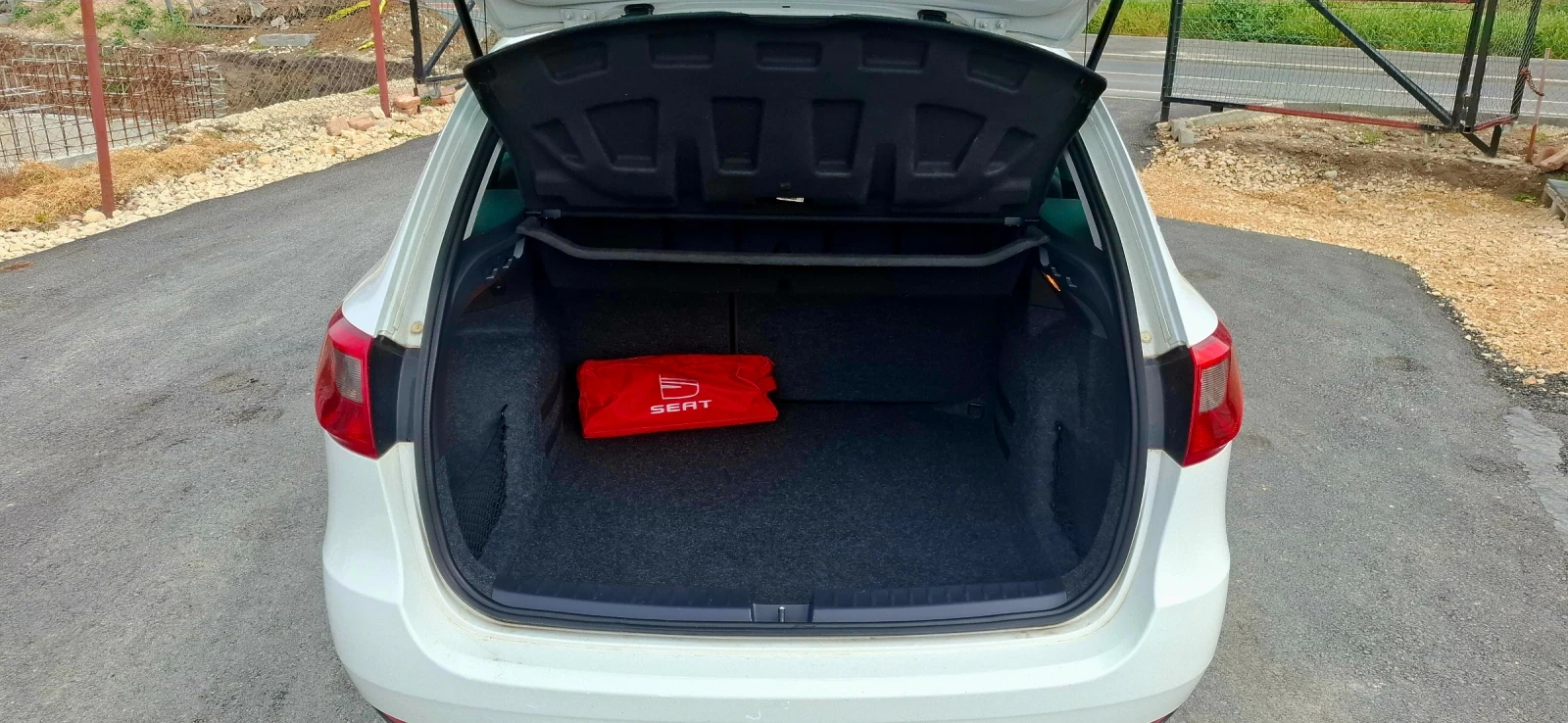 Seat Ibiza 1.6 tdi | Mobile.bg   13