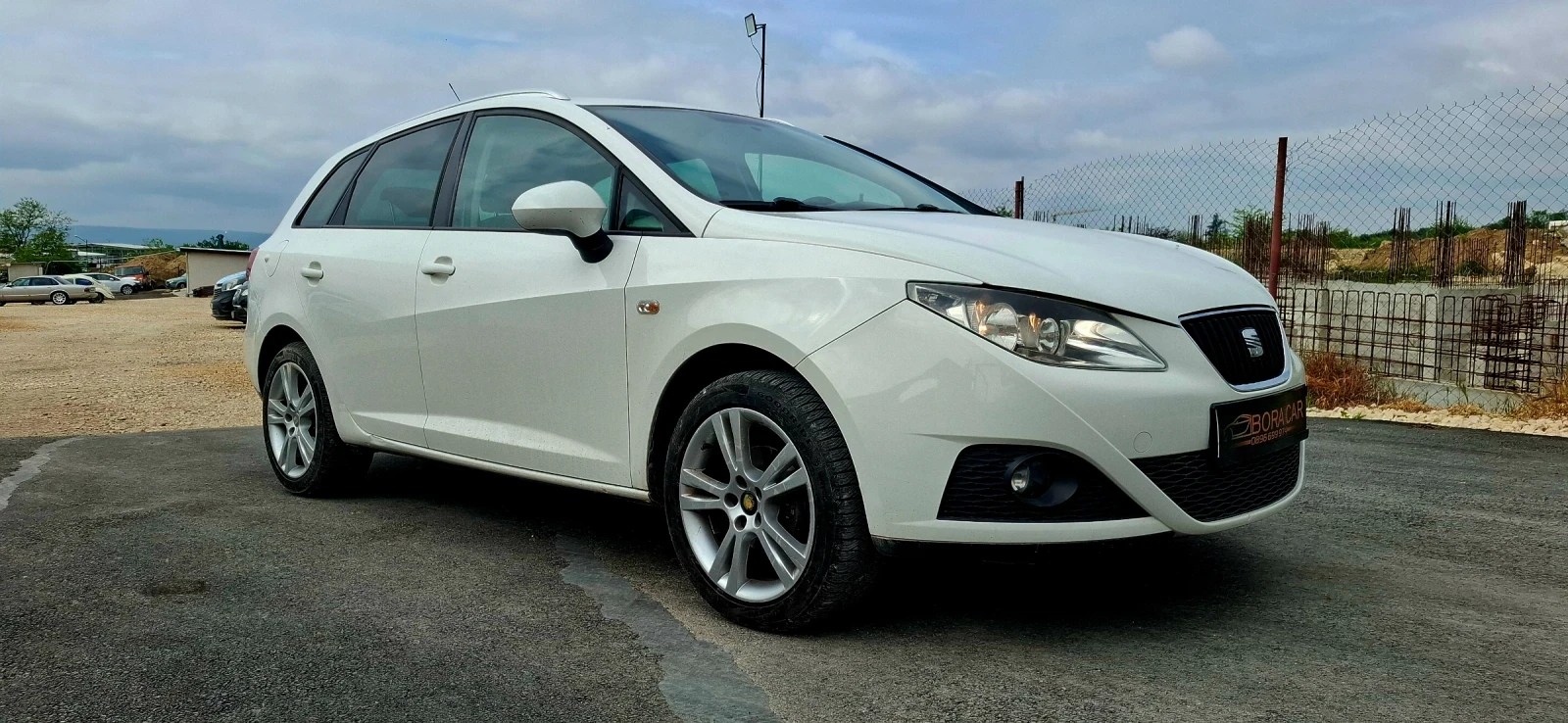 Seat Ibiza 1.6 tdi - изображение 2