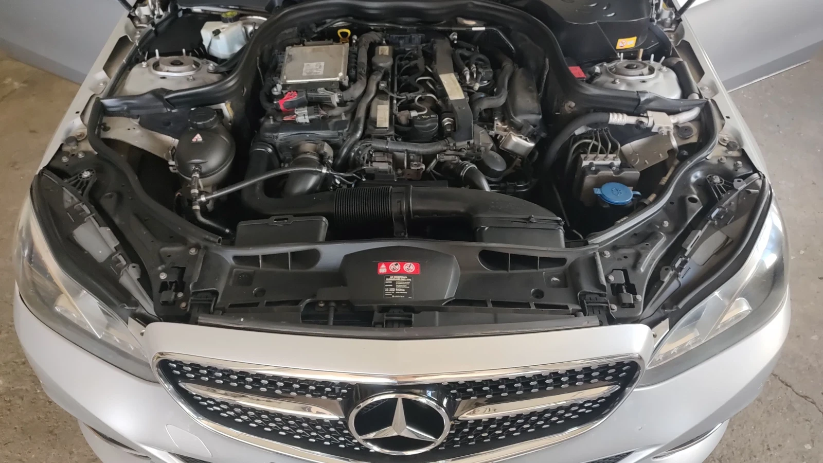 Mercedes-Benz E 220 на ЧАСТИ  - изображение 10