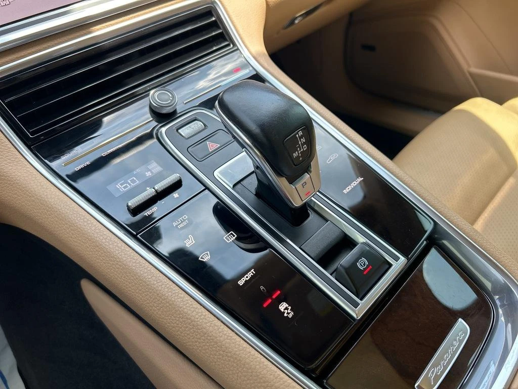 Porsche Panamera 4S* 2.9TT* PDK* 4X4* BOSE* Distronic* Обдух* Пано* - изображение 5