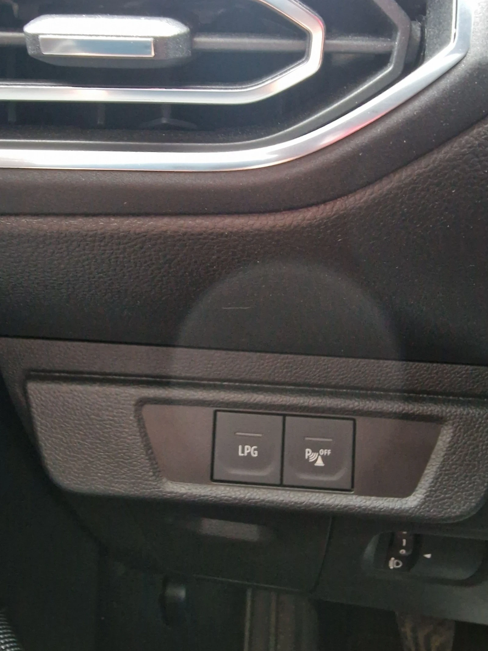 Dacia Sandero ECO-G LPG 101 .. | Mobile.bg   10