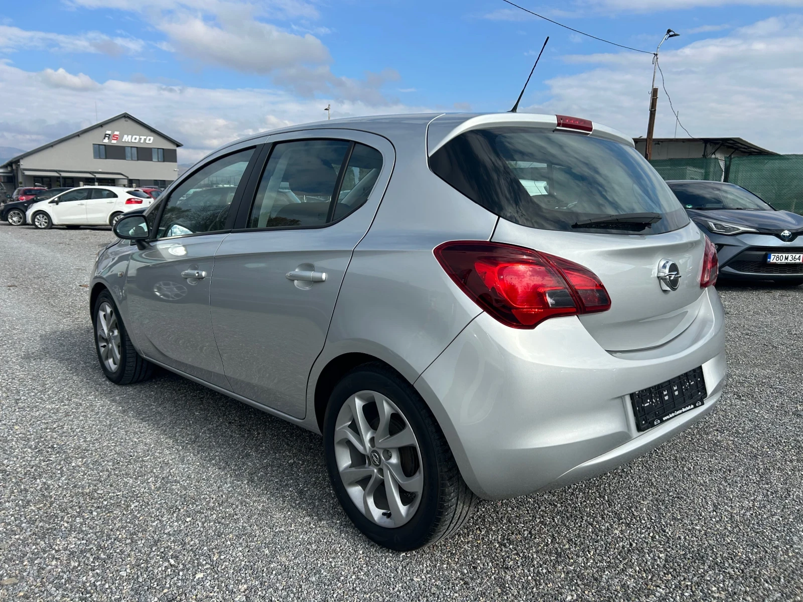 Opel Corsa 1.4 - изображение 7