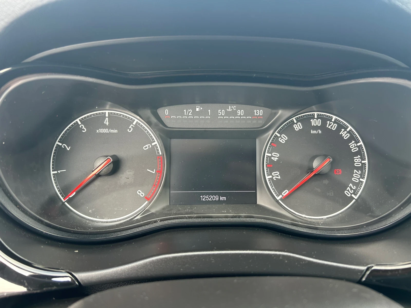 Opel Corsa 1.4 - изображение 10