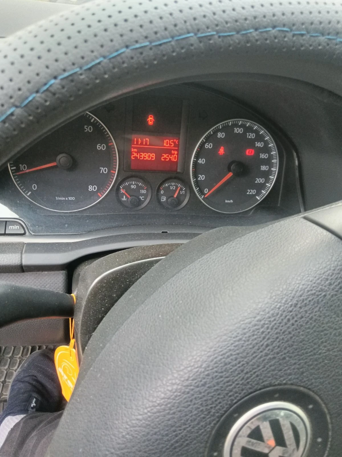 VW Golf 5 - изображение 2