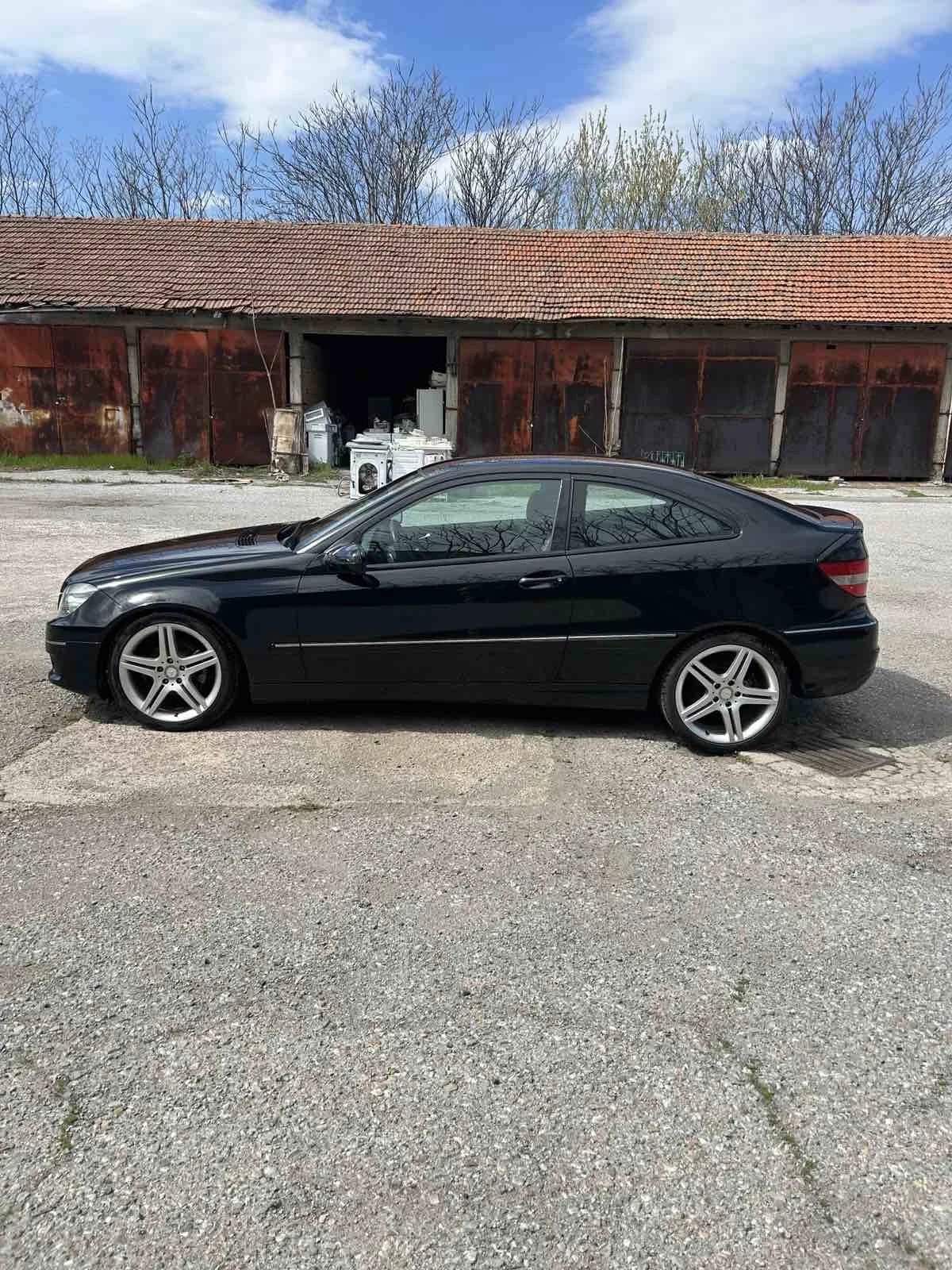 Mercedes-Benz CLC 220, снимка 4 - Автомобили и джипове - 53825557