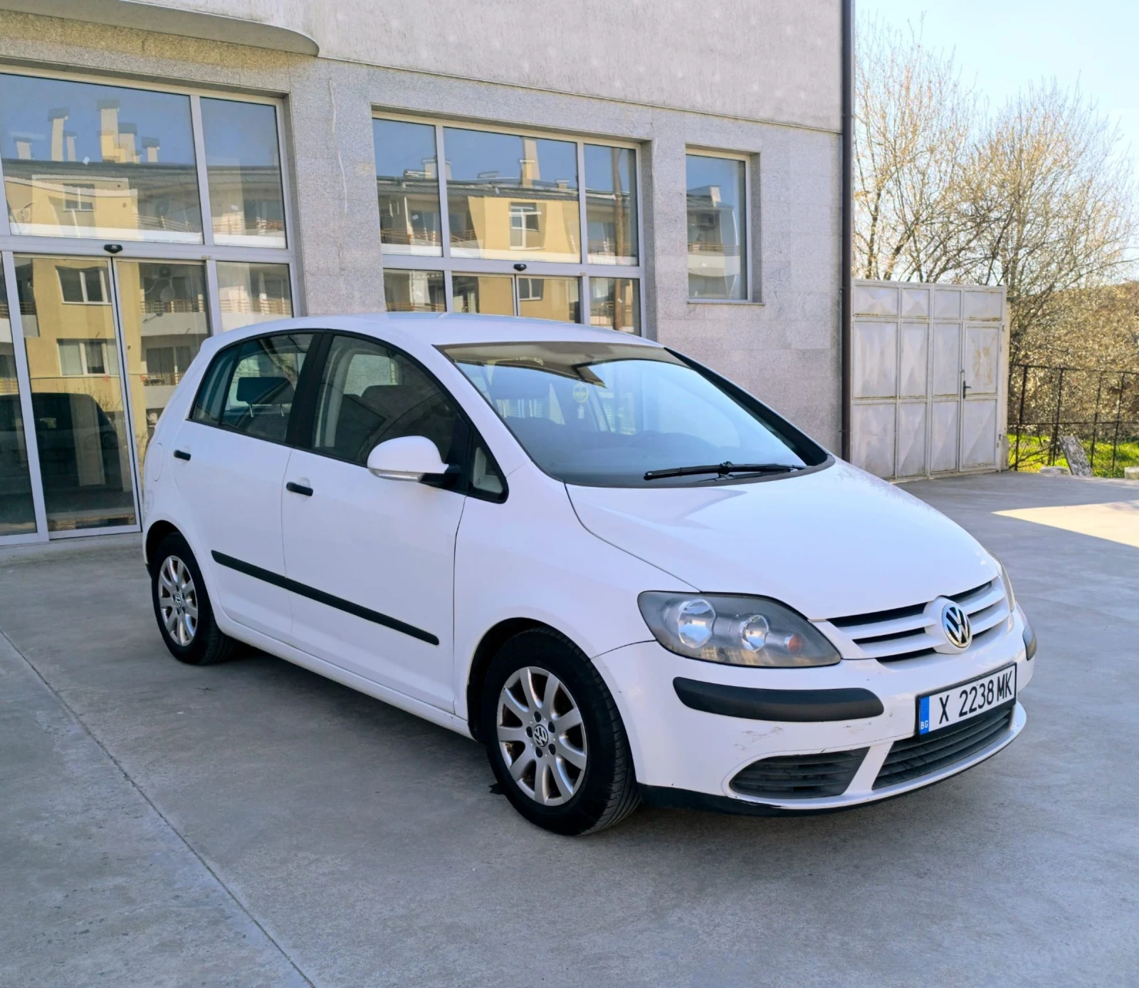VW Golf Plus, снимка 7 - Автомобили и джипове - 53973346