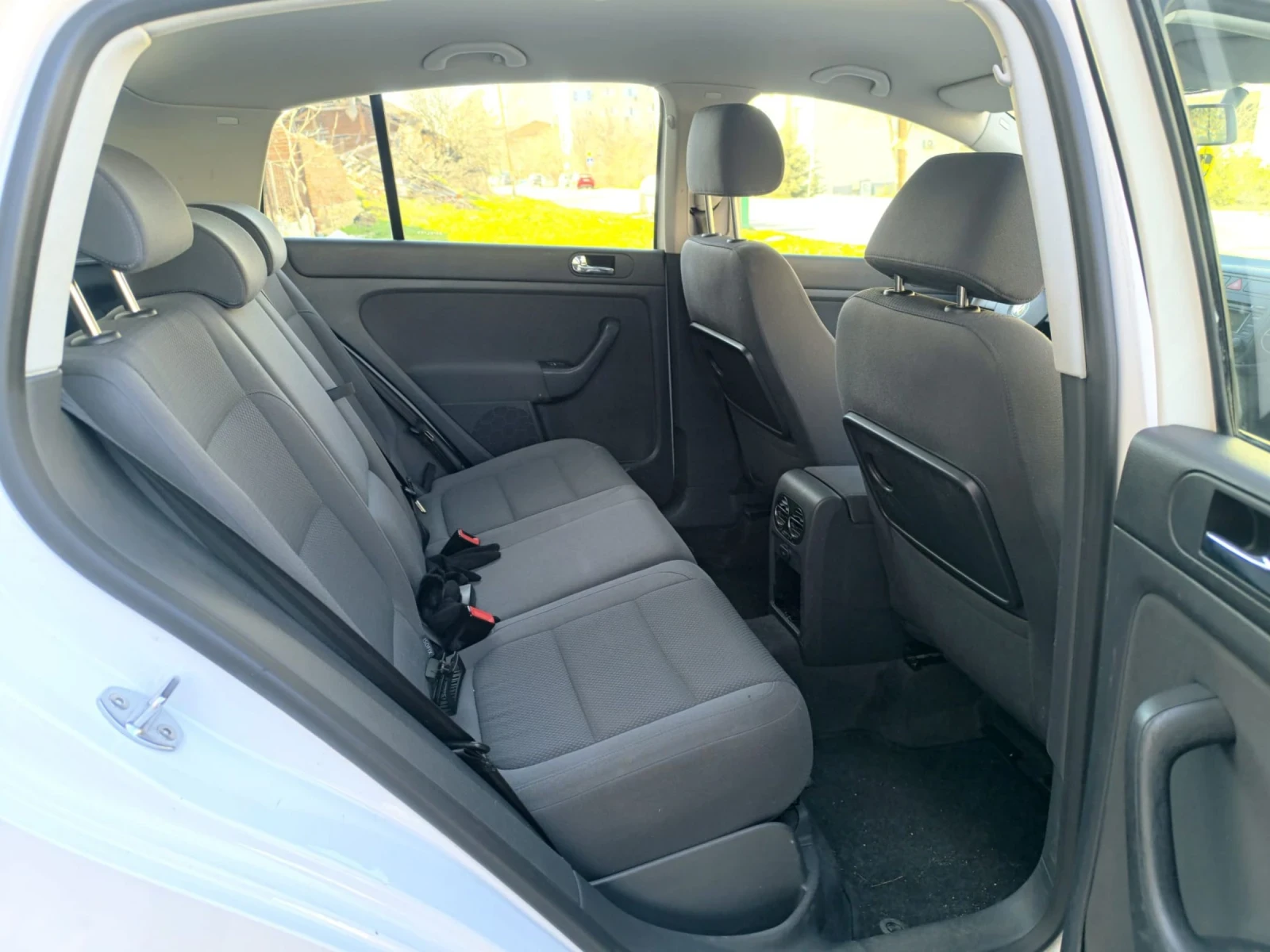 VW Golf Plus, снимка 9 - Автомобили и джипове - 53973346