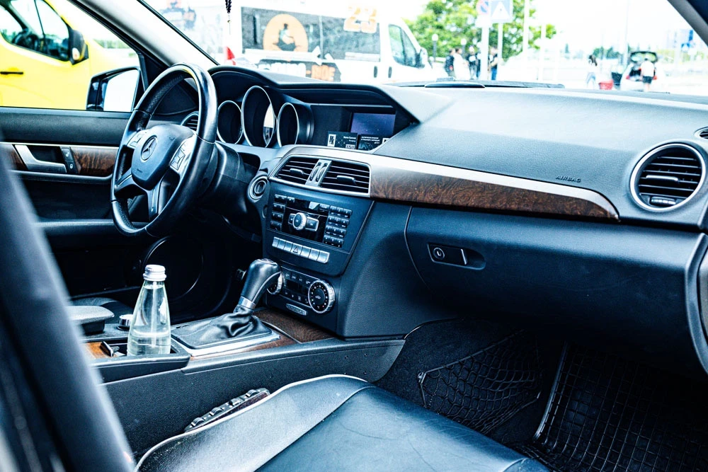 Mercedes-Benz C 250 #EXCLUSIVE#MILTIBEAM#FULL LEATHER , снимка 5 - Автомобили и джипове - 54403439