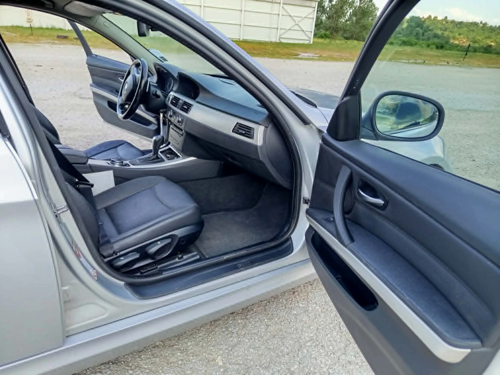 BMW 320 D 4x4 X-drive LCI FACE NAVI, снимка 8 - Автомобили и джипове - 54874687