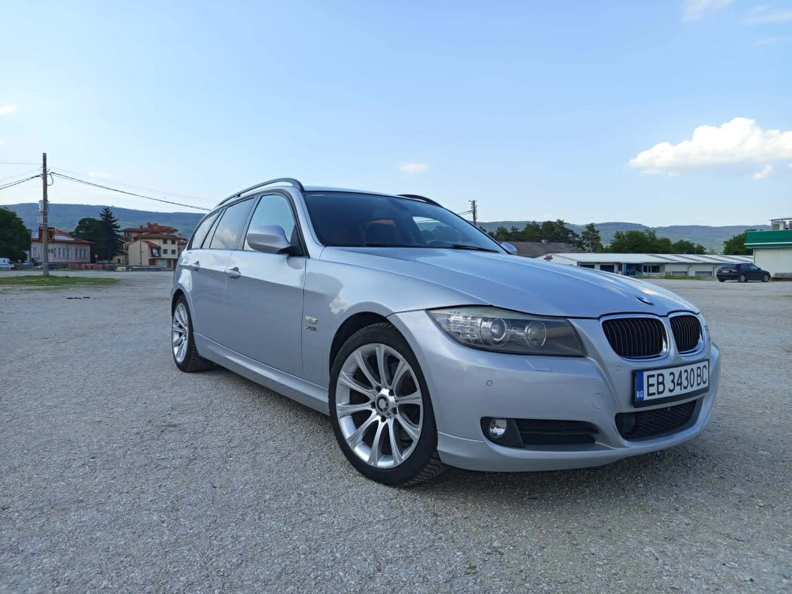 BMW 320 D 4x4 X-drive LCI FACE NAVI
