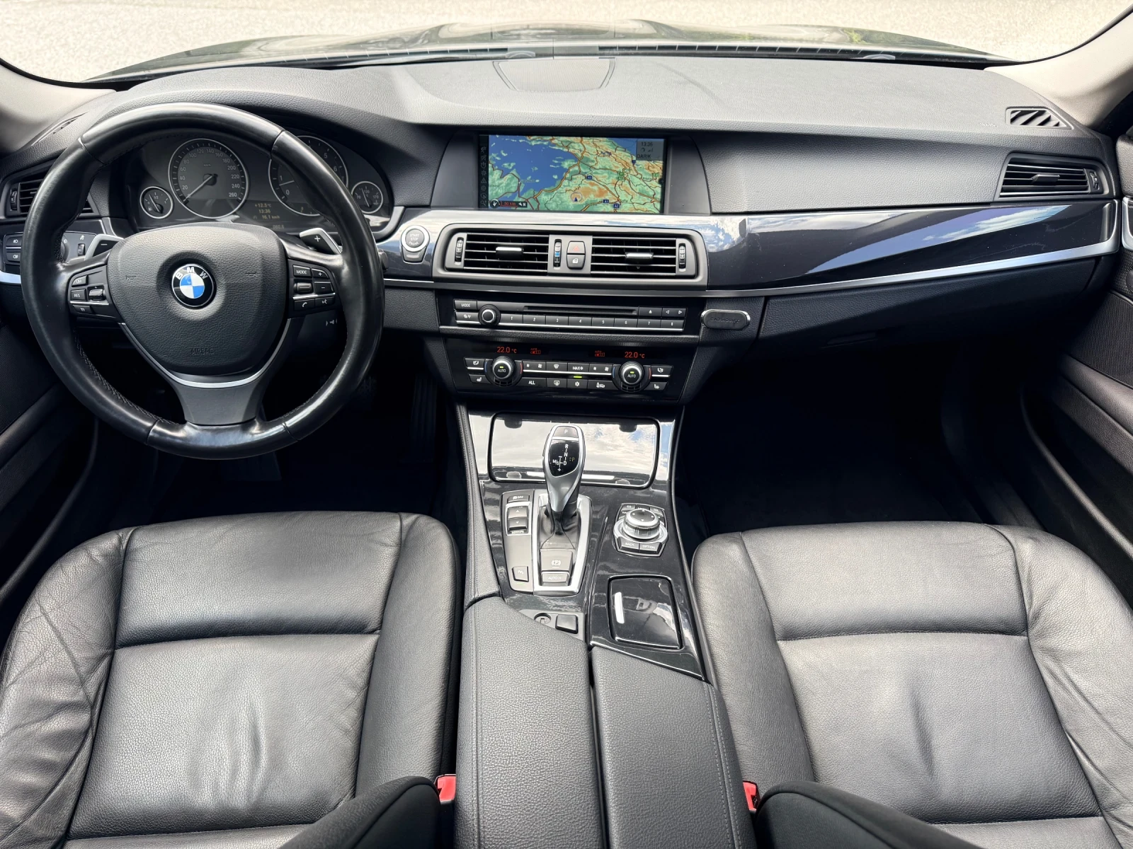BMW 523 3.0i* 204кс* 6-цилиндров* РЕКАРО* НАВИ* ТЕГЛИЧ* , снимка 10 - Автомобили и джипове - 55426141