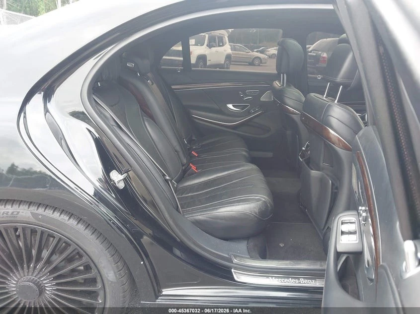 Mercedes-Benz S 560 4MATIC Автокредит Цена до България, снимка 13 - Автомобили и джипове - 55446060