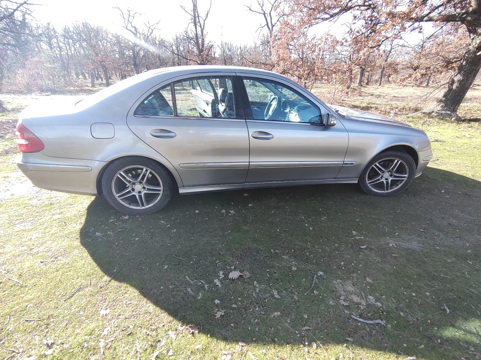 Mercedes-Benz E 220 Е220, снимка 11 - Автомобили и джипове - 56022854