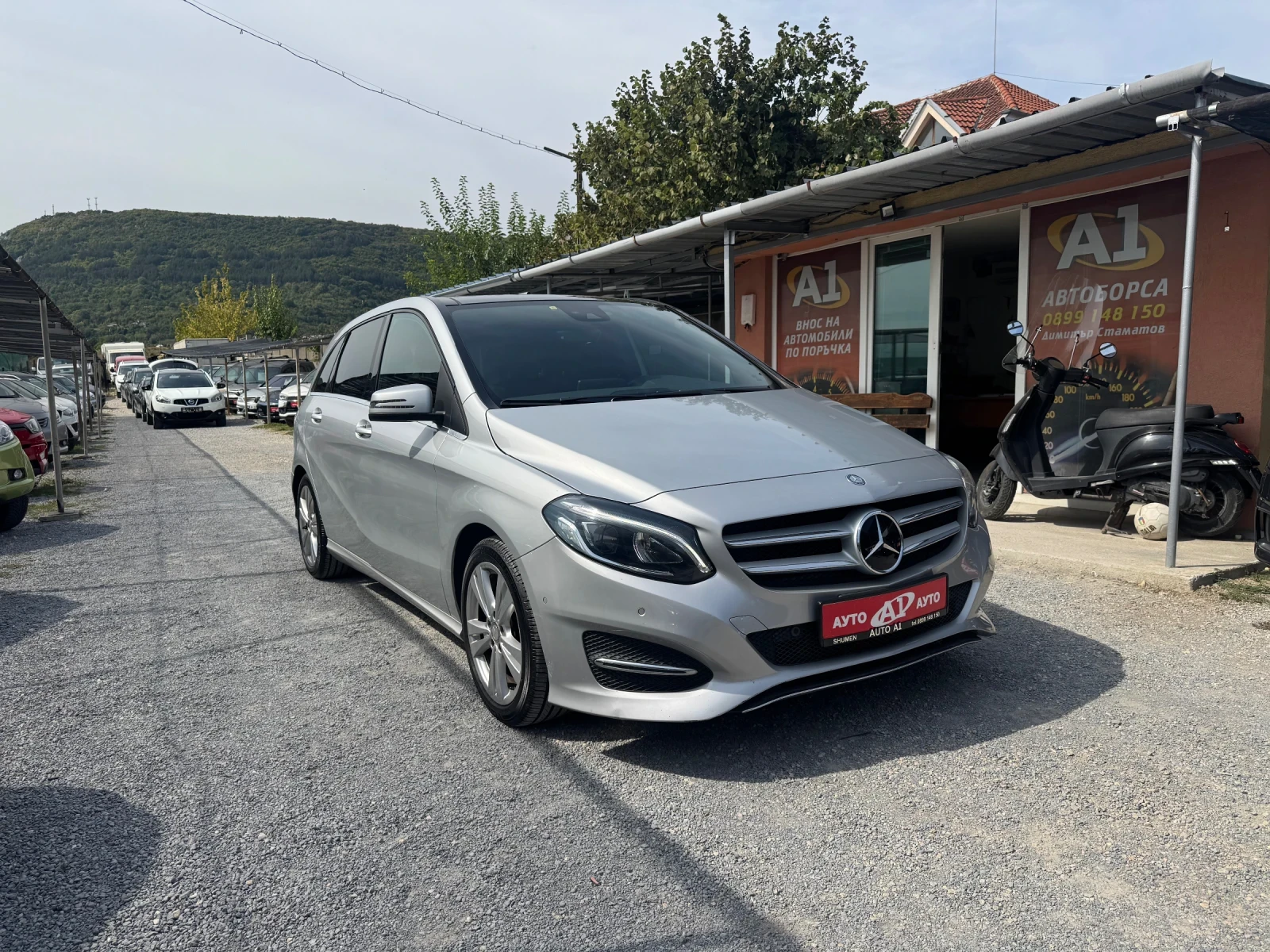 Mercedes-Benz B 200 CDI 4MATIC, снимка 3 - Автомобили и джипове - 56138400