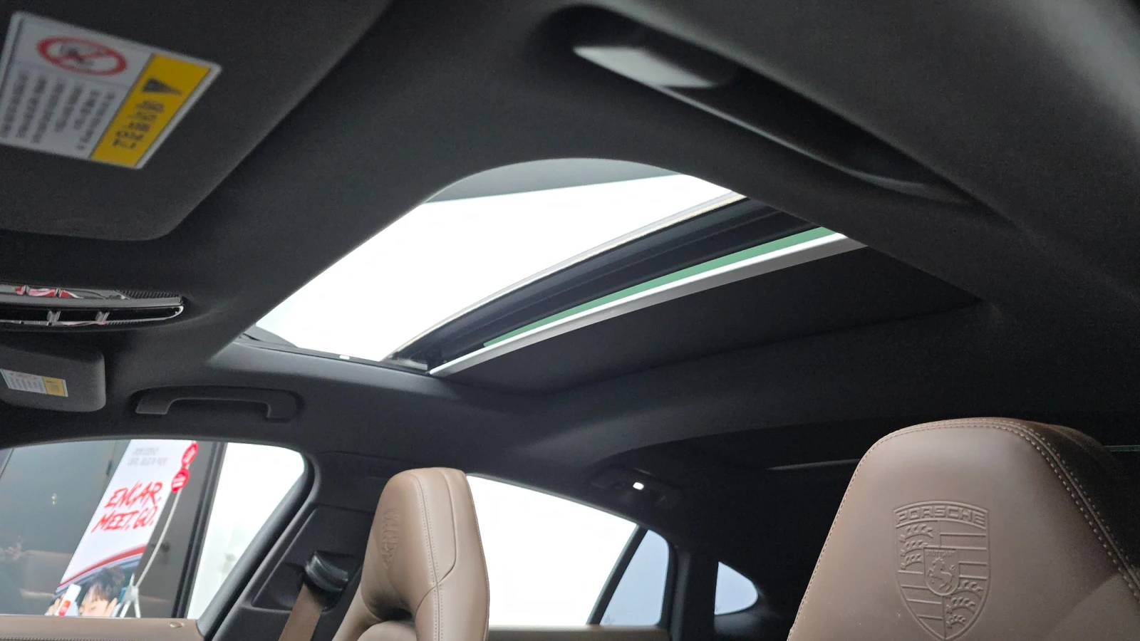 Porsche Panamera 2.9 4S | 4x4 | Кожа | Вентилация | 360  камера, снимка 17 - Автомобили и джипове - 56173434