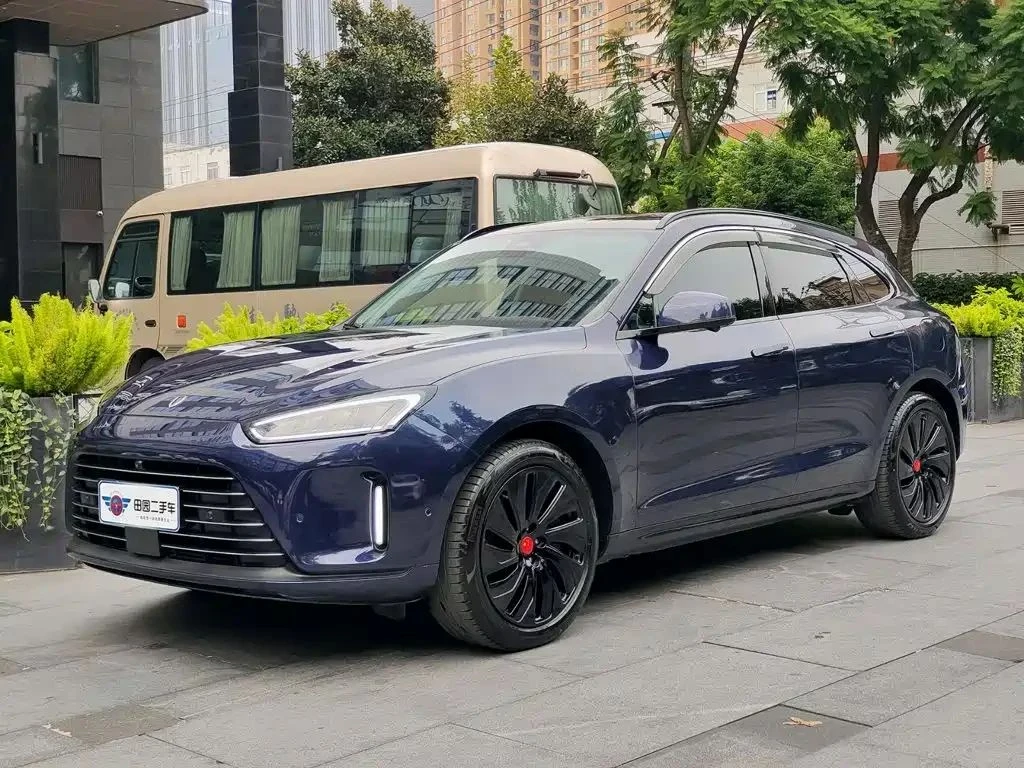 AITO 5, снимка 2 - Автомобили и джипове - 56687112
