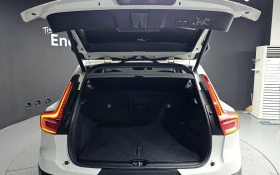 Volvo XC40 T4 2.0 Momentum, снимка 17