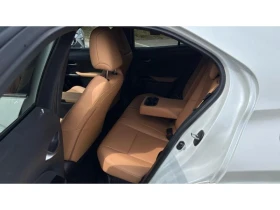 Lexus UX 300h LUXURY AWD, снимка 11