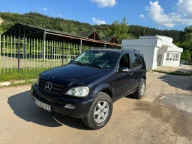 Mercedes-Benz ML 270 Ръчка, снимка 1