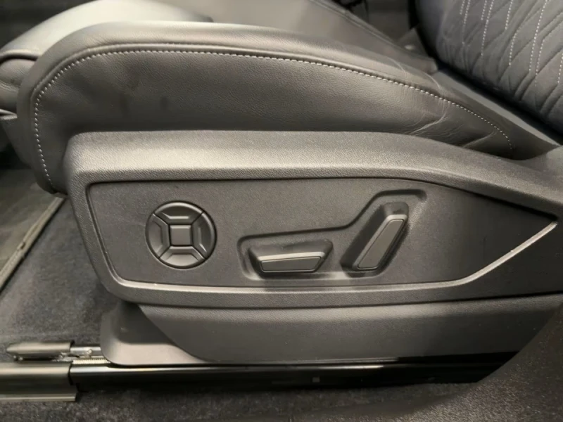 Audi Q5 TFSI/ quattro /S LINE/ LED/ NAVI/ 360  CAMERA/, снимка 5 - Автомобили и джипове - 52164735