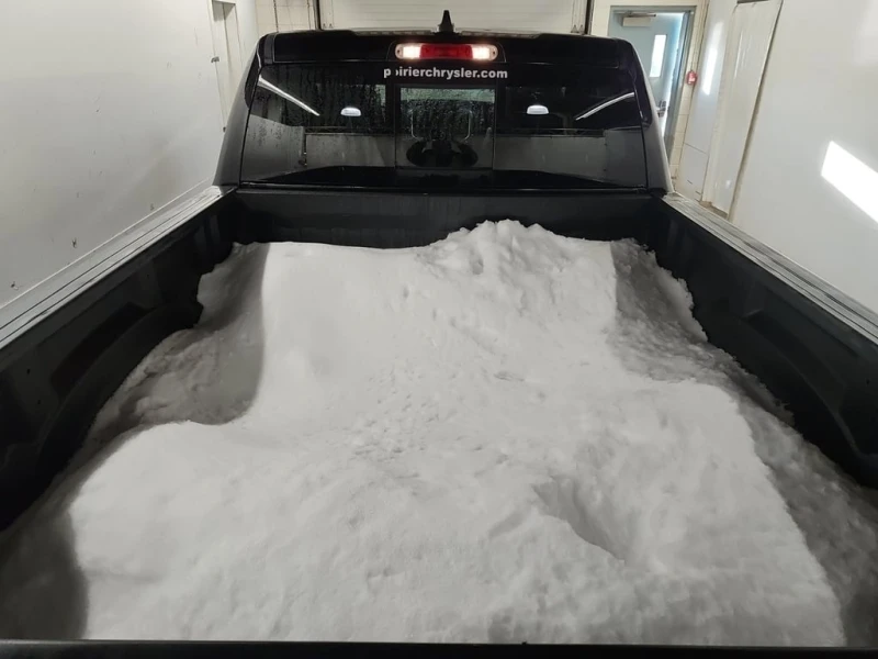 Dodge RAM 1500 * LARAMIE CREW CAB STD BED * CARFAX * БЕЗ ПЪРВОНАЧ, снимка 17 - Автомобили и джипове - 53024871