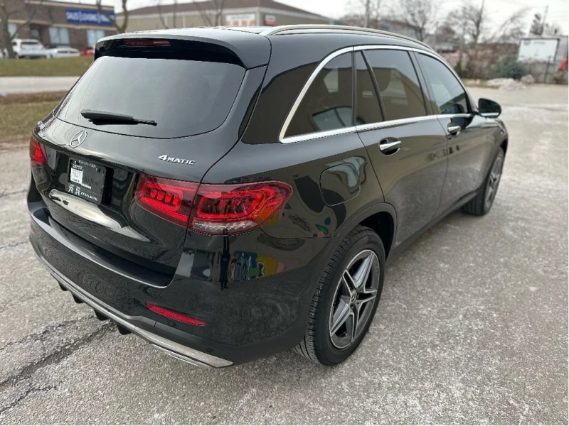 Mercedes-Benz GLC 300 4MATIC SUV| AMG SPORT | 80800 KMS | LOADED  CA, снимка 5 - Автомобили и джипове - 53031226