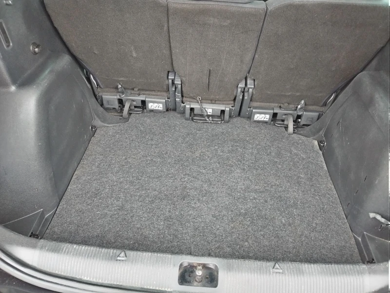 Skoda Yeti 1.8tfsi160k.c., снимка 10 - Автомобили и джипове - 53177972