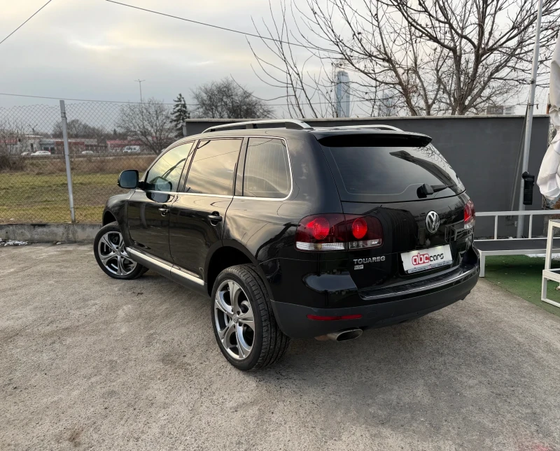 VW Touareg 3.0TDI Facelift, снимка 5 - Автомобили и джипове - 53192215