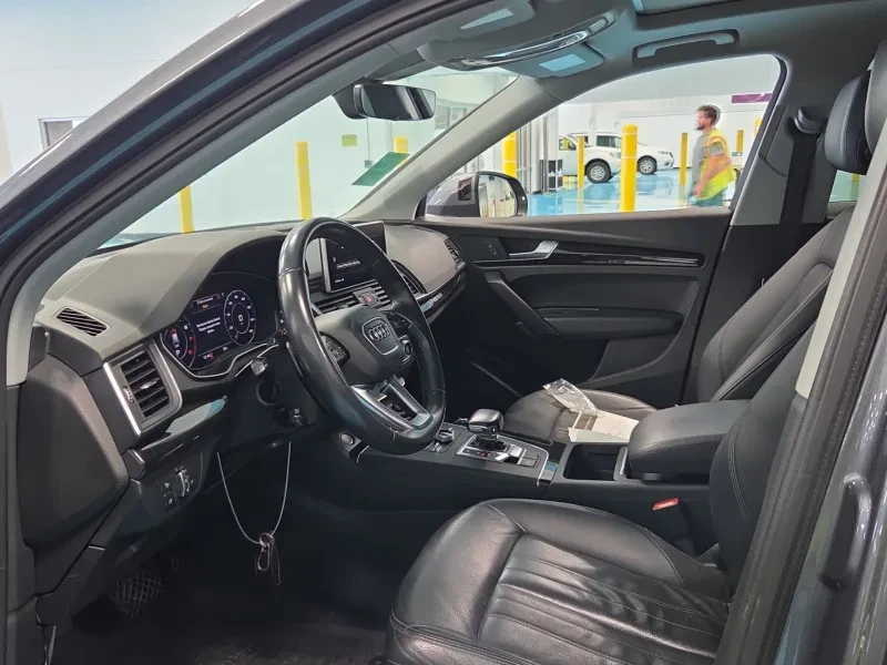 Audi Q5 PREMIUM PLUS, снимка 7 - Автомобили и джипове - 55101548