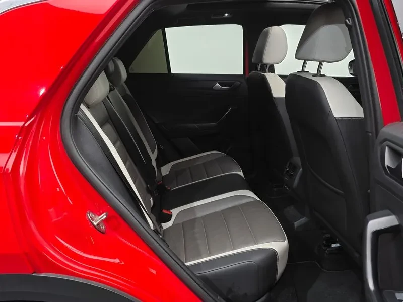 VW T-Roc 2.0 TDI PRESTIGE, снимка 11 - Автомобили и джипове - 55296371