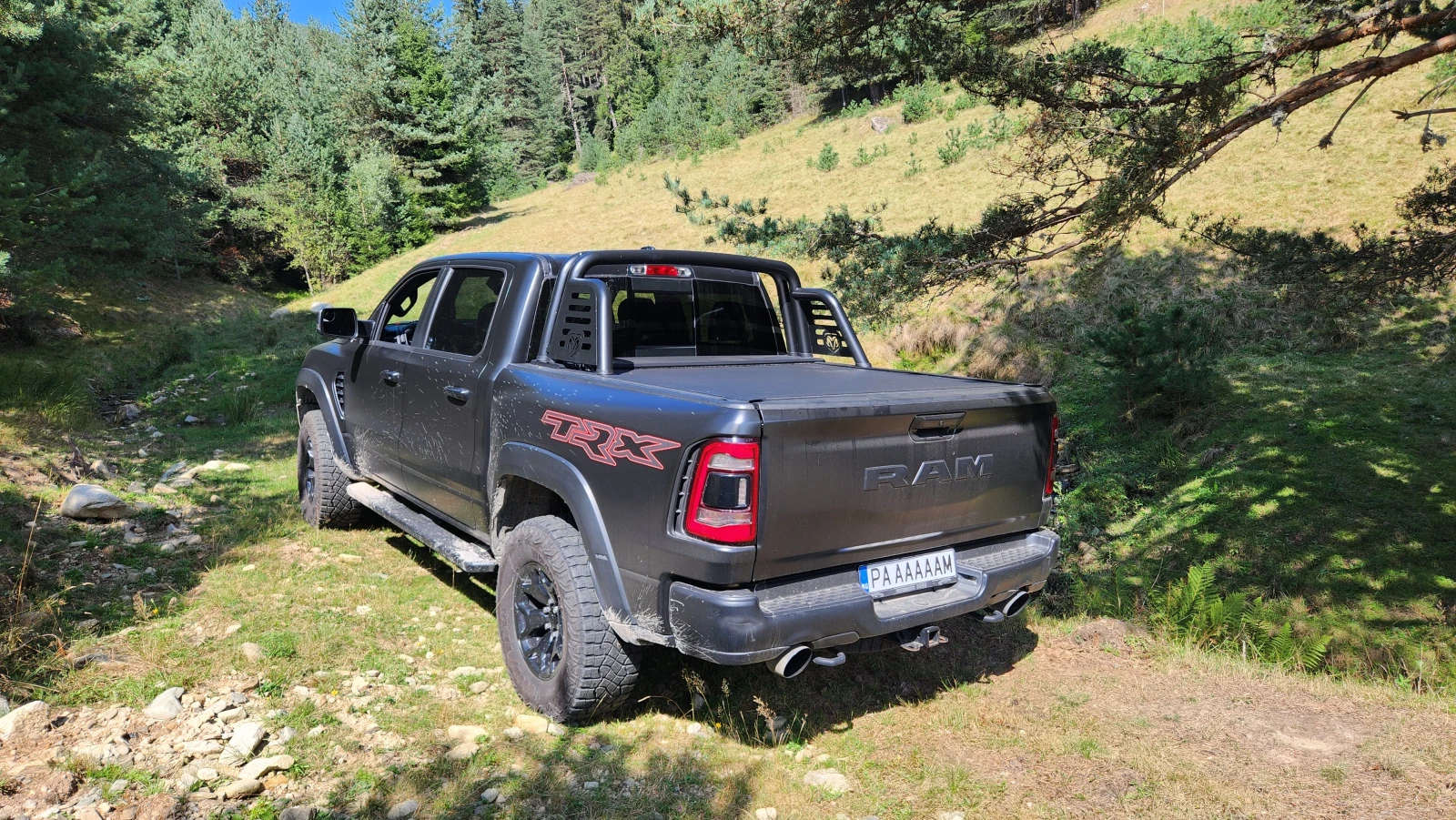 Dodge RAM 1500 TRX  6.2 - изображение 8