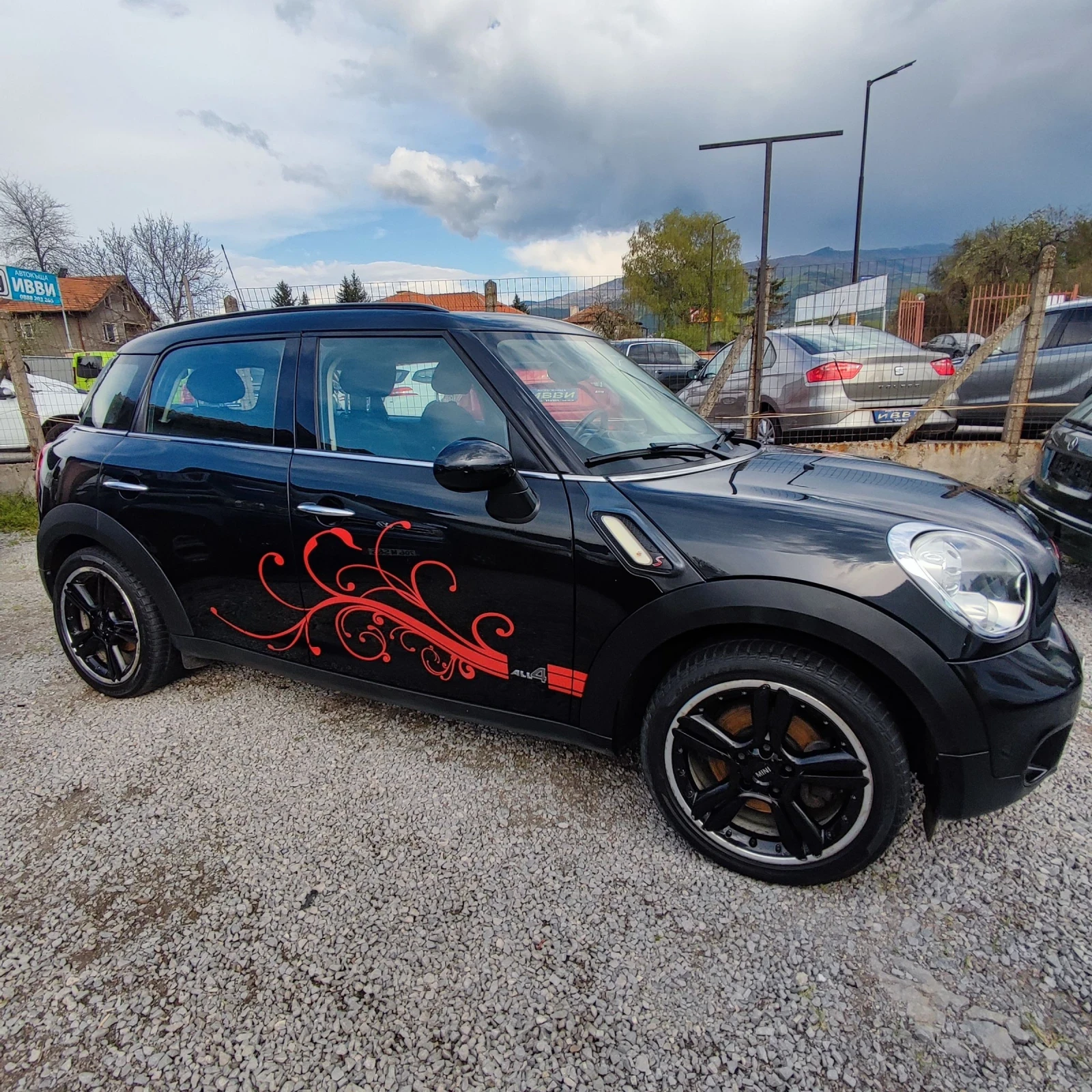 Mini Countryman S* 1.6i* TURBO* 4-ALL* NAVI* РЕГИСТРИРАН*  - изображение 4