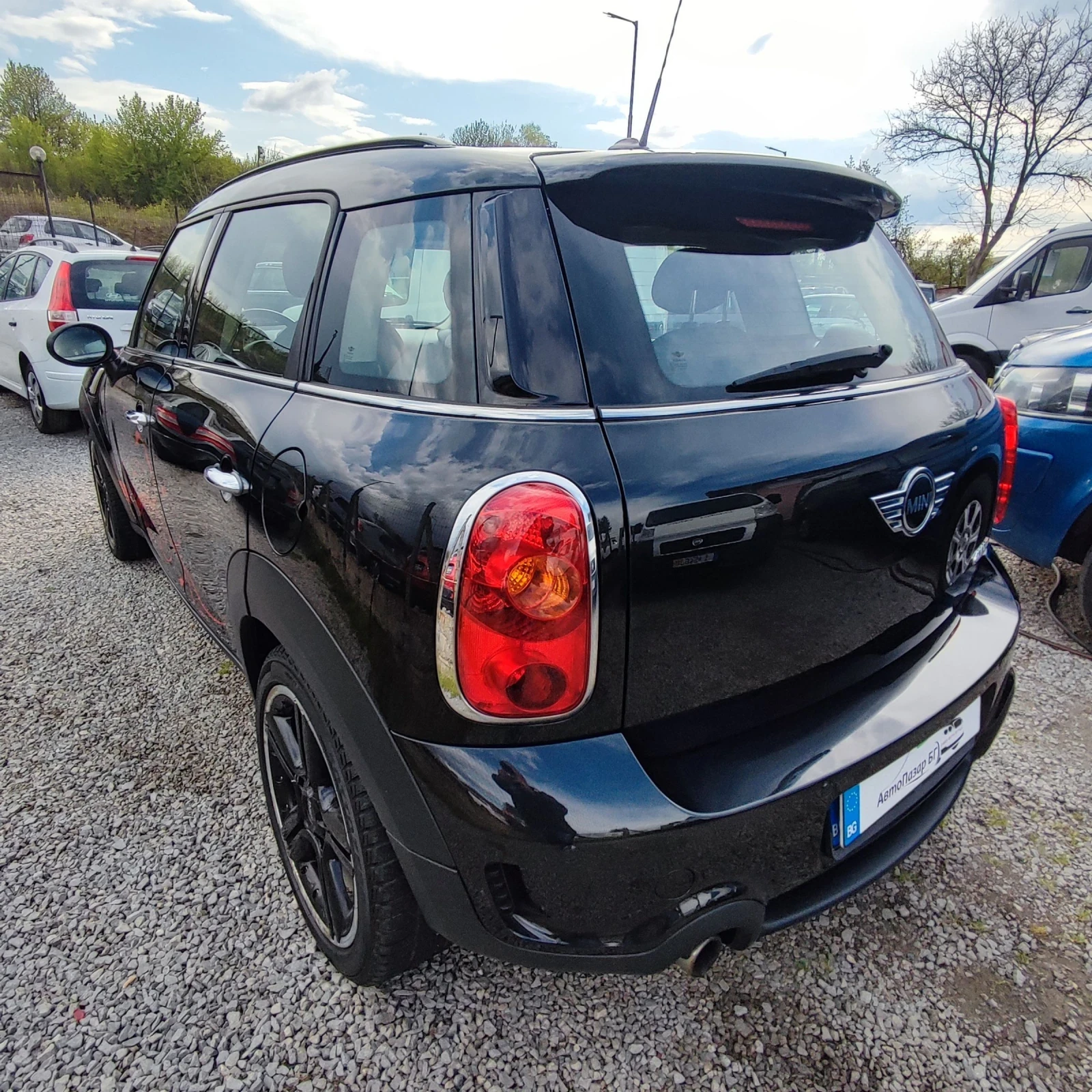 Mini Countryman S* 1.6i* TURBO* 4-ALL* NAVI* РЕГИСТРИРАН*  - изображение 8